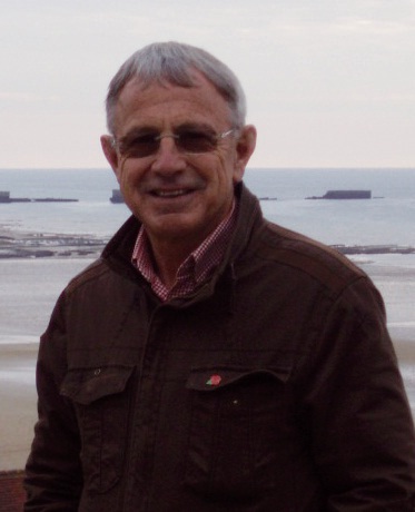 Ian MacQueen Ian MacQueen